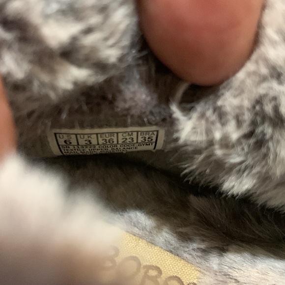 Bobs by Skechers Too Cozy Snuggle Rovers size 6 - Picture 9 of 9